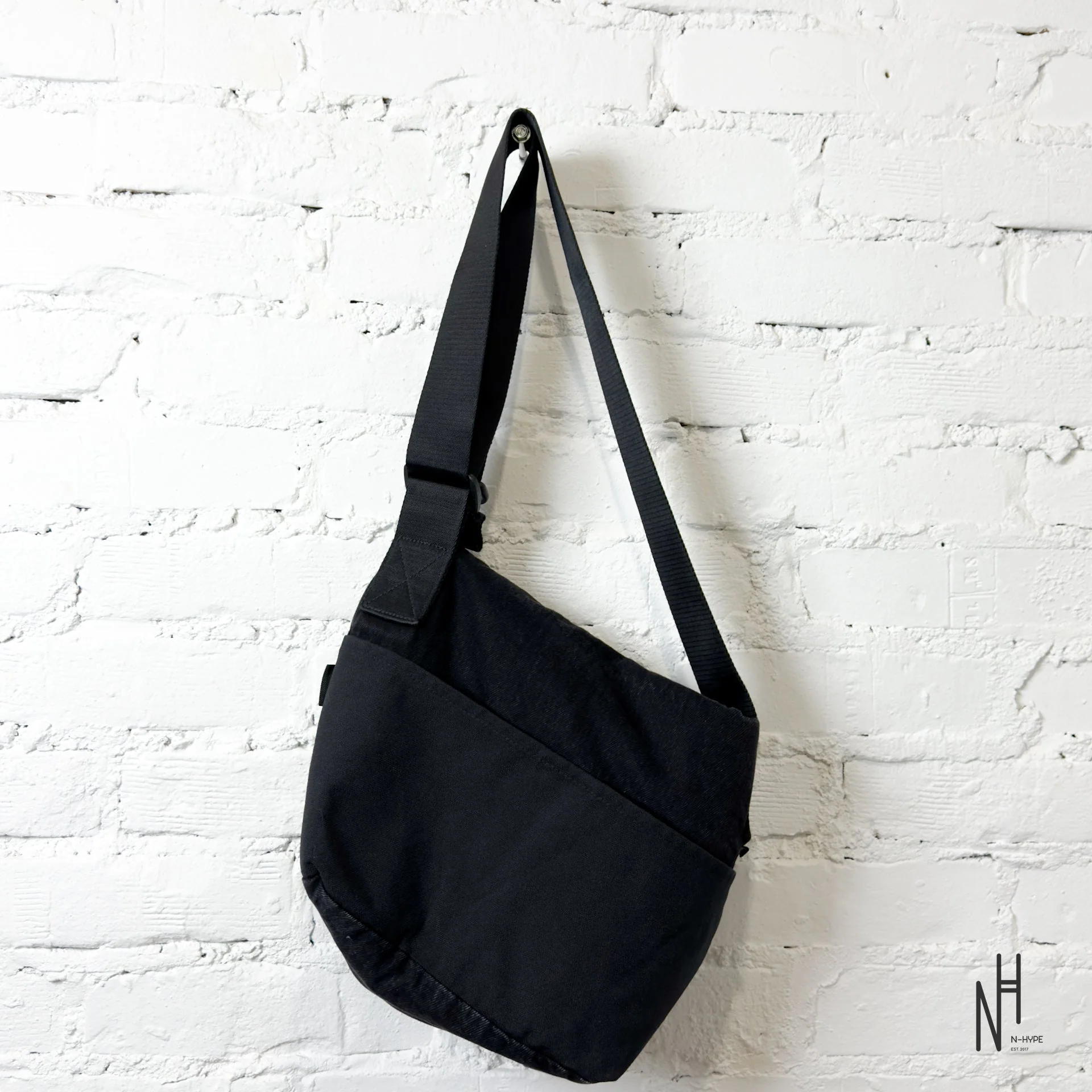 Supreme Denim Messenger Bag Black - Image 3