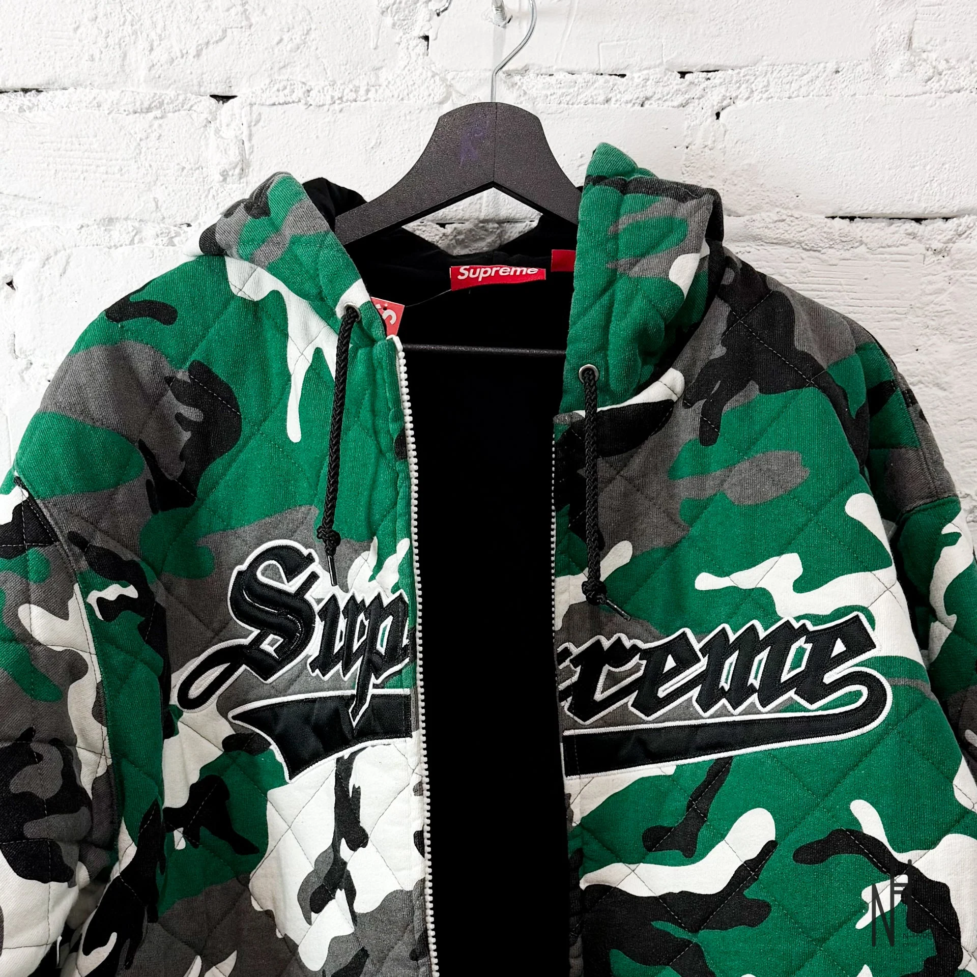 Supreme Quilted Zip Up Hooded Sweatshirt / Green Camo - Image 2