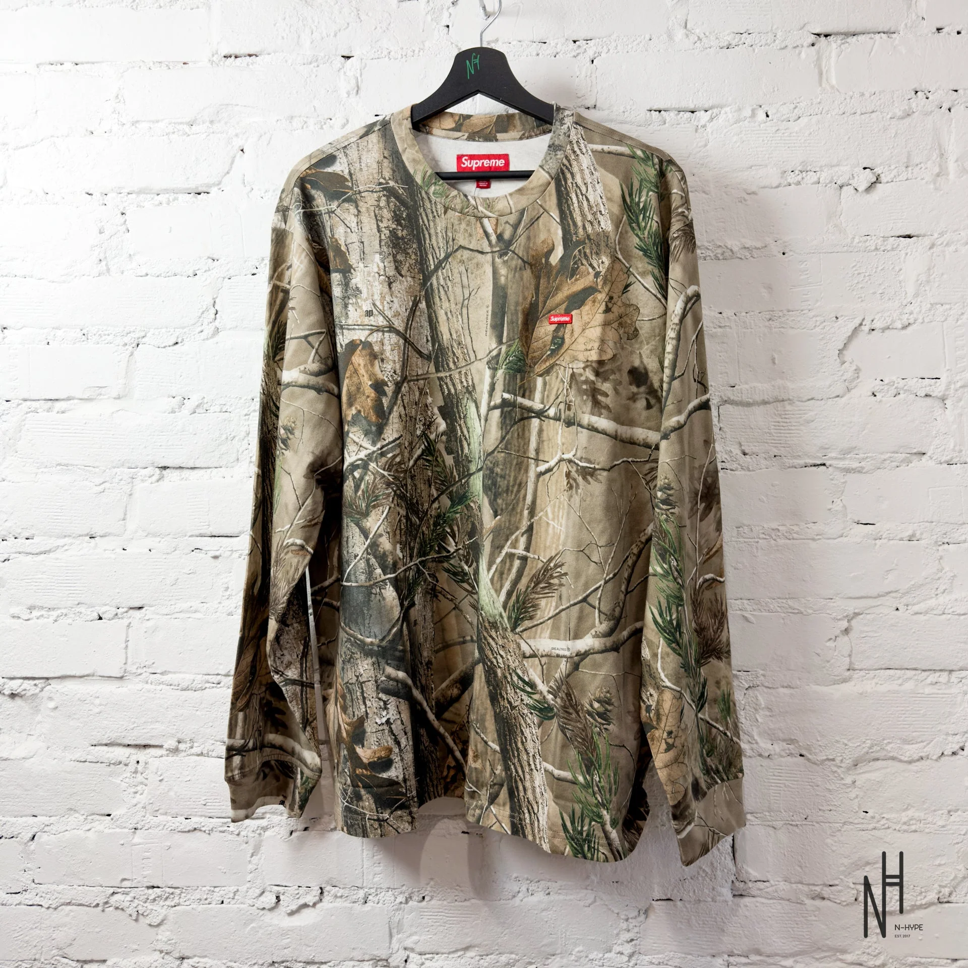 Supreme Small Box L/S Tee (FW25) Realtree AP Camo - Image 2