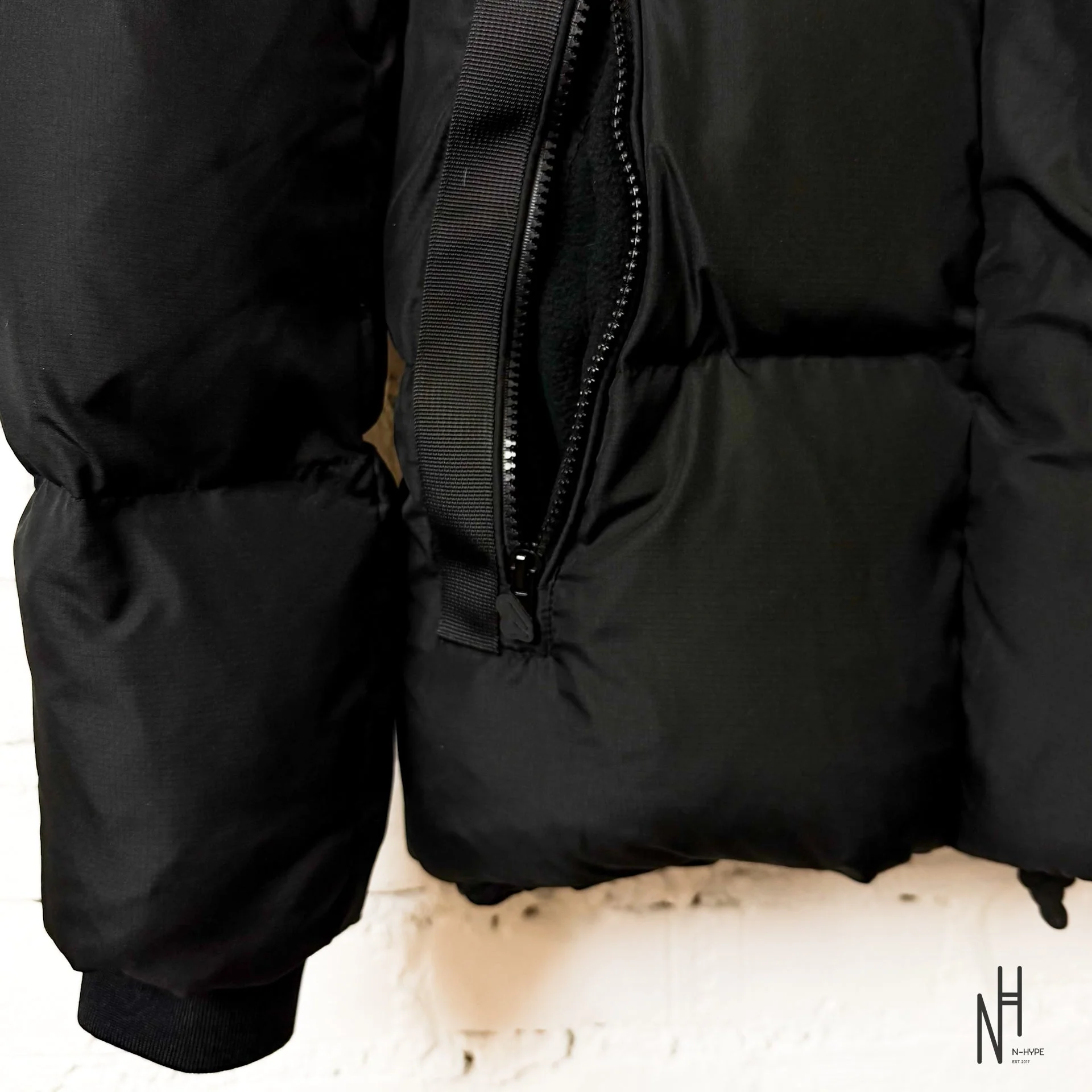 Syna World Down Puffer Jacket FW24 - Image 2