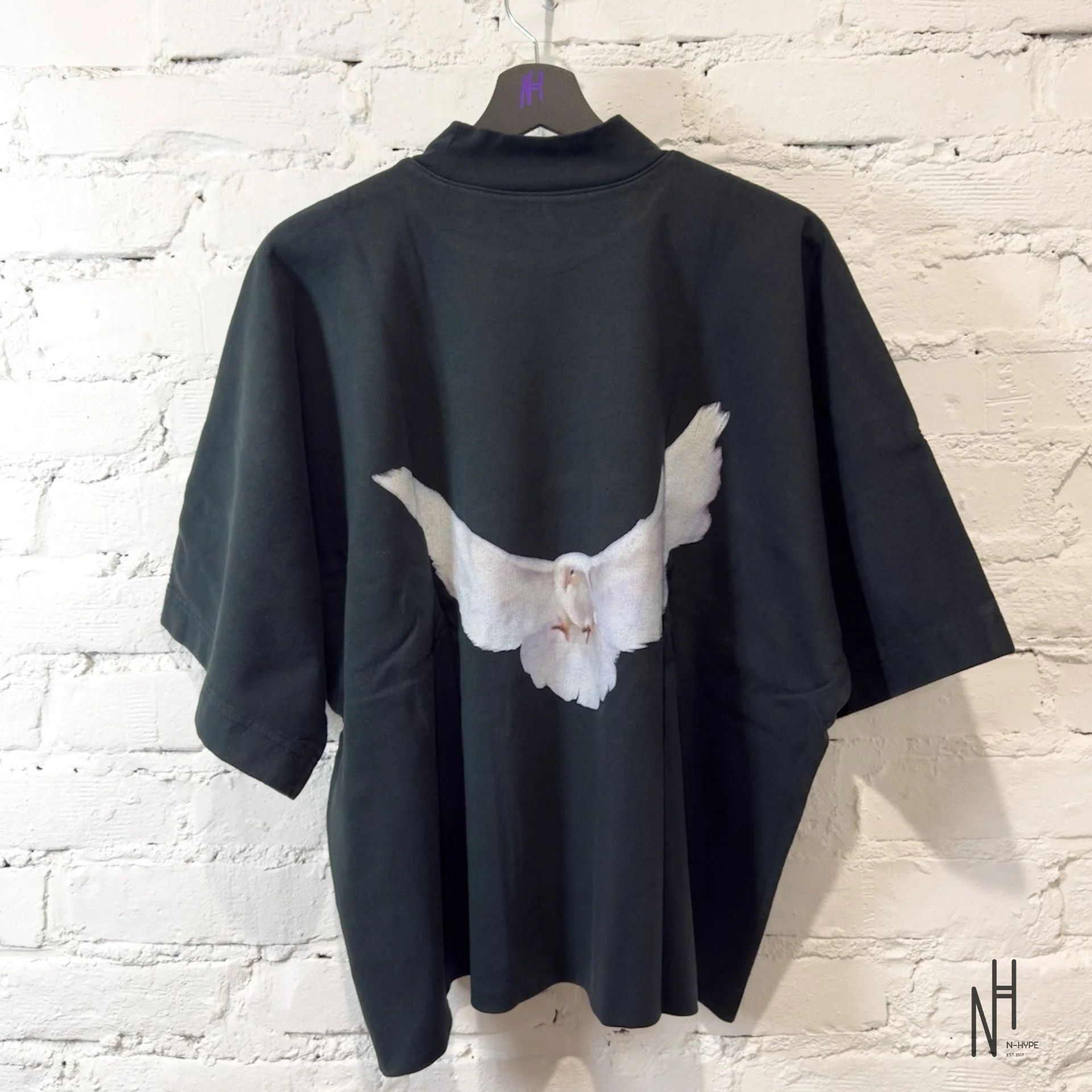 Yeezy Gap Dove No Seam Tee Black - Image 3
