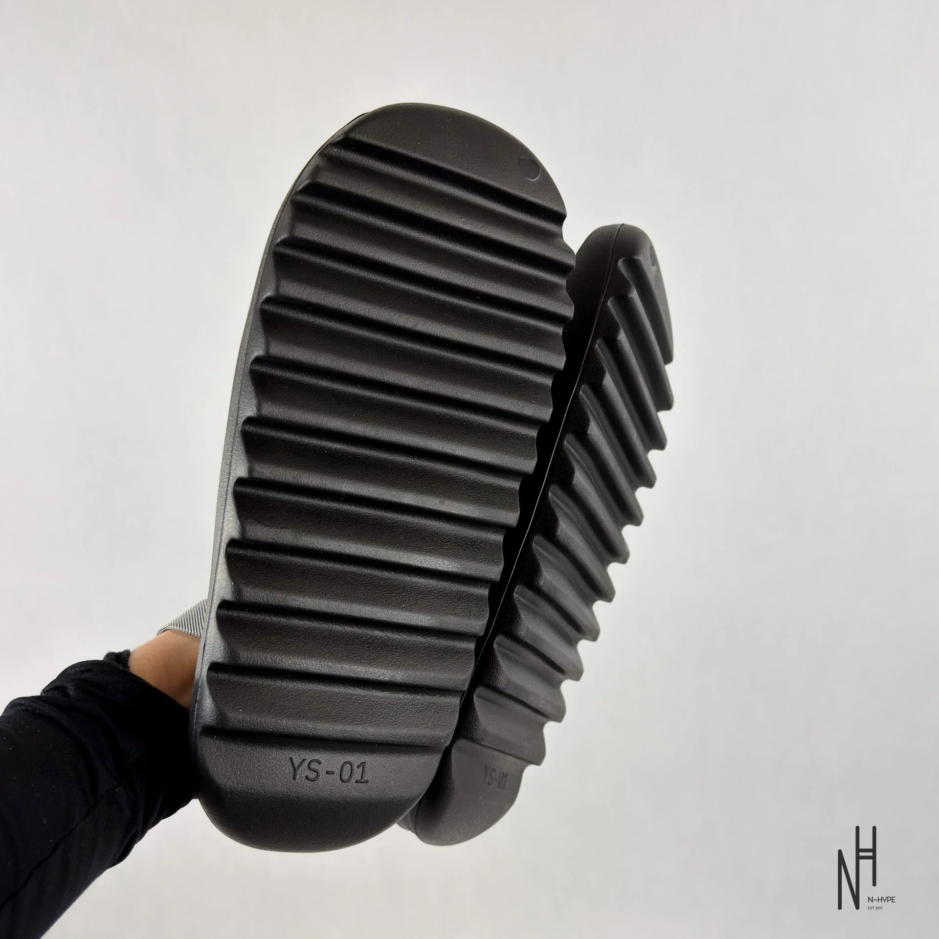 YZY YS-01 Black - Image 5